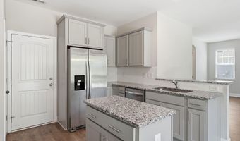 192 Sandy Springs Rd, Aberdeen, NC 28315