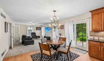 10 STEFFIE Dr, Bear, DE 19701