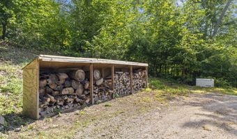 15382 Maxey Rd, Arcadia, MI 49613