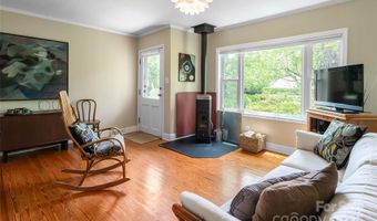 75 Cisco Rd, Asheville, NC 28805