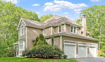 252 Sawyer Rd, Bolton, MA 01740