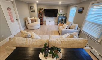 30 Barney Ave, East Providence, RI 02916