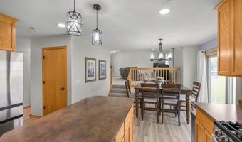 867 160th Ln NW, Andover, MN 55304
