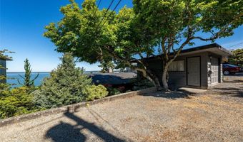 224 Forest Ln, Bellingham, WA 98225