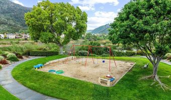 4920 Dulin Rd, Fallbrook, CA 92028