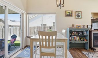 1038 S WEST Dr, Airway Heights, WA 99001