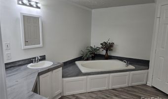 32751 Valley Dr, Albemarle, NC 28001