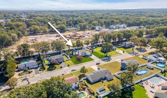 23 Pelican Dr, Bayville, NJ 08721
