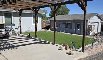 652 Jennys Ln, Fernley, NV 89408