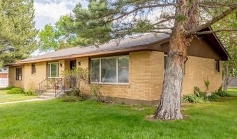 1808 12th St, Cody, WY 82414