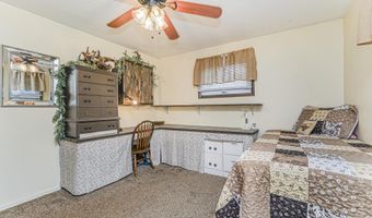 216 Main St, Middletown, NJ 07748