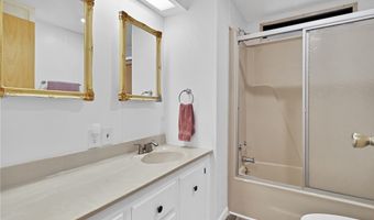 625 Puffin Dr, Barefoot Bay, FL 32976