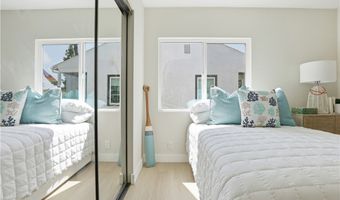 6200 W 77th St, Los Angeles, CA 90045