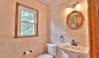 1 WILLOW BROOK Ln, Annandale, NJ 08801