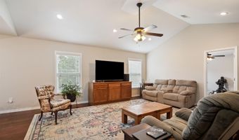 6053 N Central Ave, Batesville, AR 72501