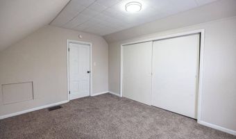 330 W McKeever St, Andrews, IN 46702