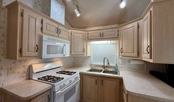 9 H St, Cascade, ID 83611