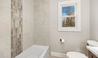 27 Tuttle Ct, Bethany, CT 06524