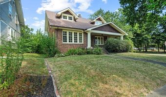 390 E College St, Alliance, OH 44601