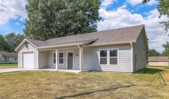 304 N Mulberry St, Adrian, MO 64720