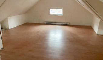 26 Stoehrs Pl, Bridgeport, CT 06606