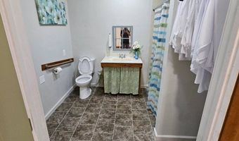 3230 N Rockwell Ave, Bethany, OK 73008