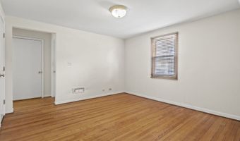 816 E Mayfair Rd, Arlington Heights, IL 60005