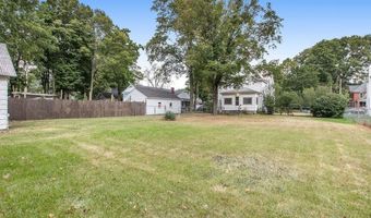 225 Ida St, Allegan, MI 49010