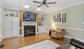 330 Chanticlair Dr, Apex, NC 27502