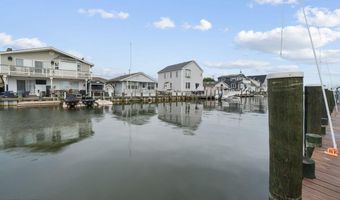 257 Sandlewood Dr, Bayville, NJ 08721