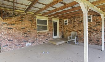 1307 S Washington Ave, Aurora, MO 65605