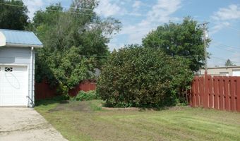 620 S 10th St, Aberdeen, SD 57401