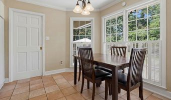 2520 E Alberson Dr, Albany, GA 31721