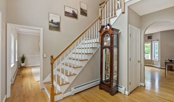 109 Andrew Dr, Canton, CT 06019