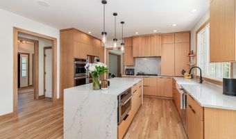 6694 Sandy Shores Dr, Miami, OH 45140