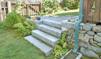 20 Greeley Ave, Bar Harbor, ME 04609