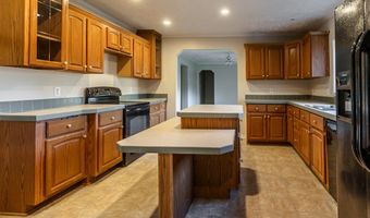 268 Lemon Ridge Ln, Appomattox, VA 24522