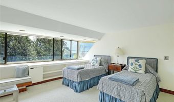119 ADAMS POINT Rd, Barrington, RI 02806