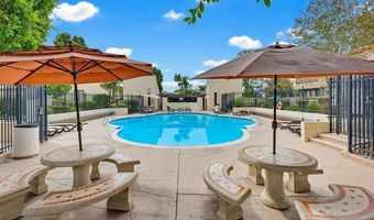 5715 Baltimore Dr 23, La Mesa, CA 91942