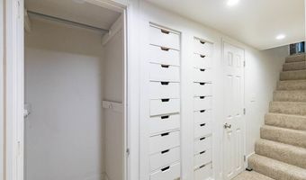 914 S A St, Arkansas City, KS 67005