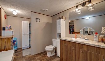 2106 E 24th St, Bedford, IN 47421
