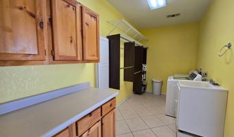 5002 Los Nogales Dr, Carlsbad, NM 88220