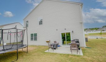 1179 Misty Creek Dr, Aberdeen, NC 28315
