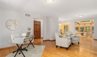 86 Wickham Rd, North Kingstown, RI 02852