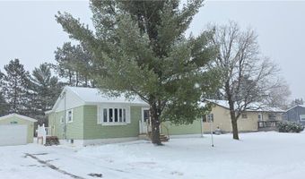 18 Daisy Ln, Babbitt, MN 55706