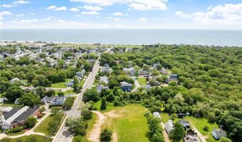 882 Point Judith Rd, Narragansett, RI 02882