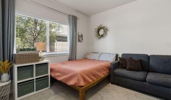 968 NE Paula Dr, Bend, OR 97701