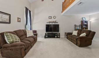 8320 Lake Tree Ln, Indianapolis, IN 46217