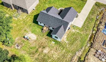 619 Crestman Dr, Arab, AL 35016