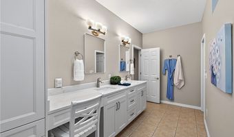 3 Ettington Dr, Bella Vista, AR 72714